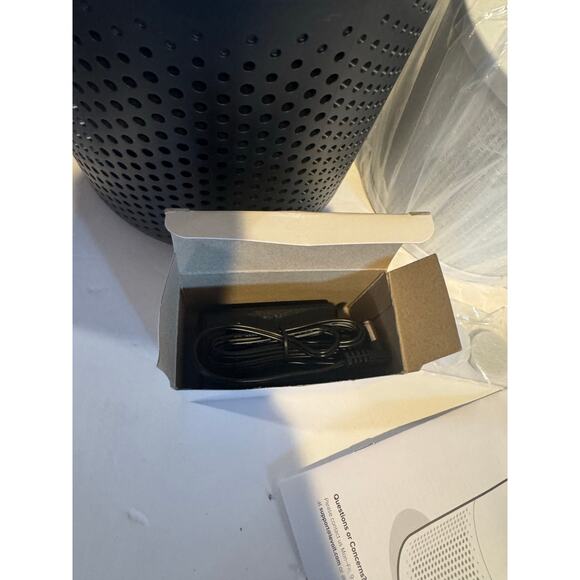 Levoit Core Mini Air Purifier - Picture 10 of 13